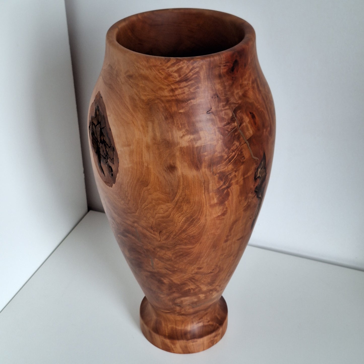 Chatoyance - Vase Poirier