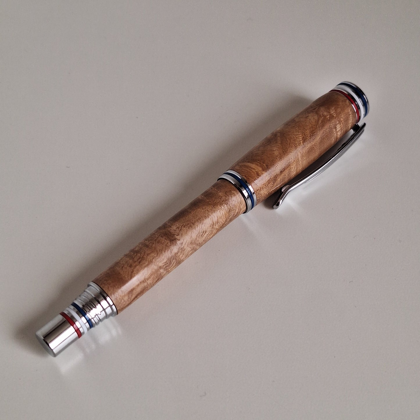 Pen - Marianne
