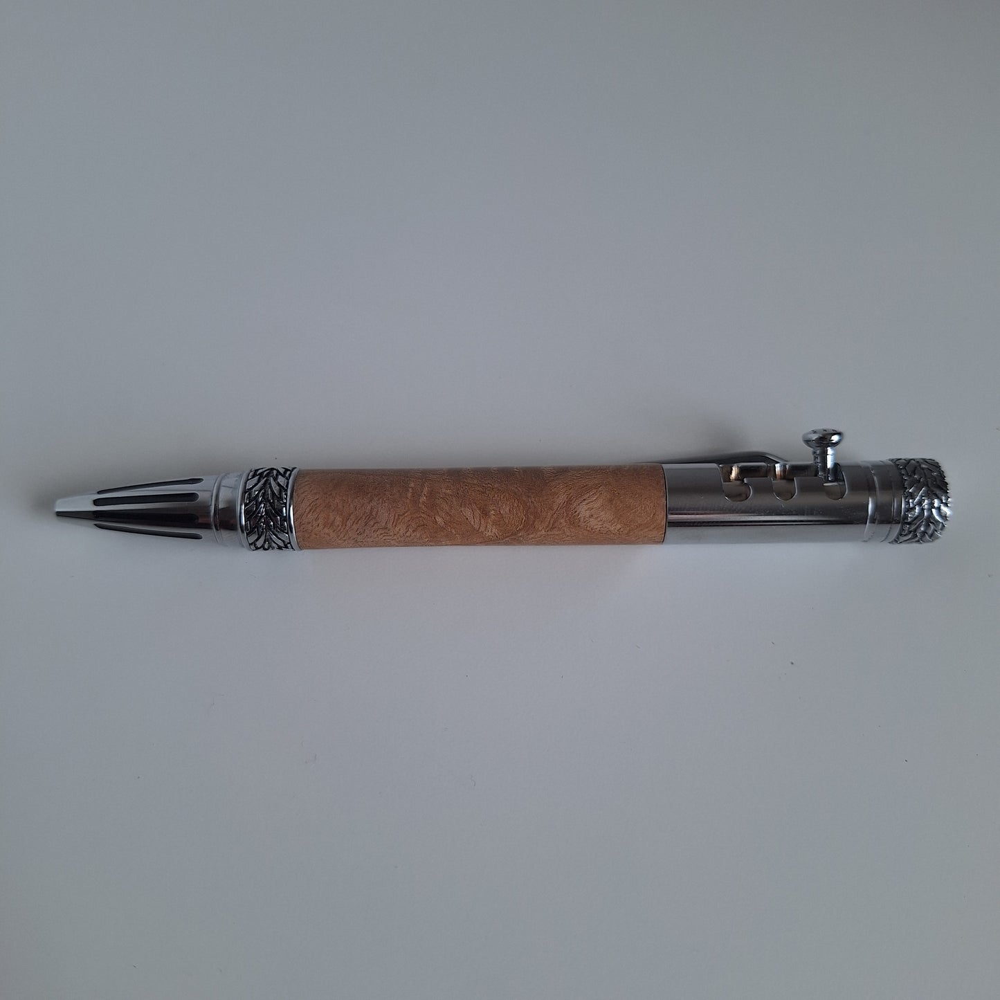 Pen - F1