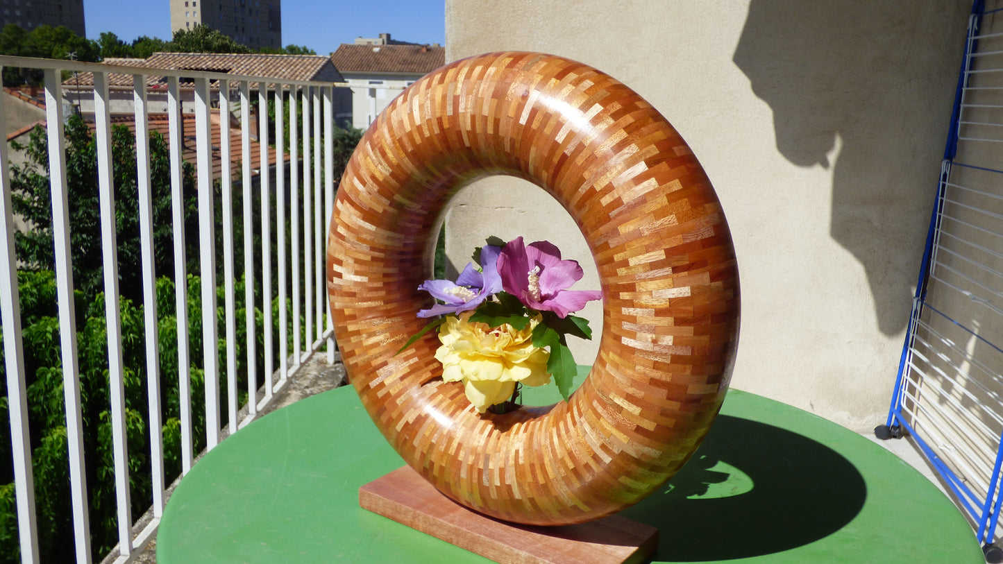 Vase torique