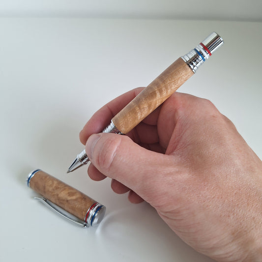 Pen - Marianne