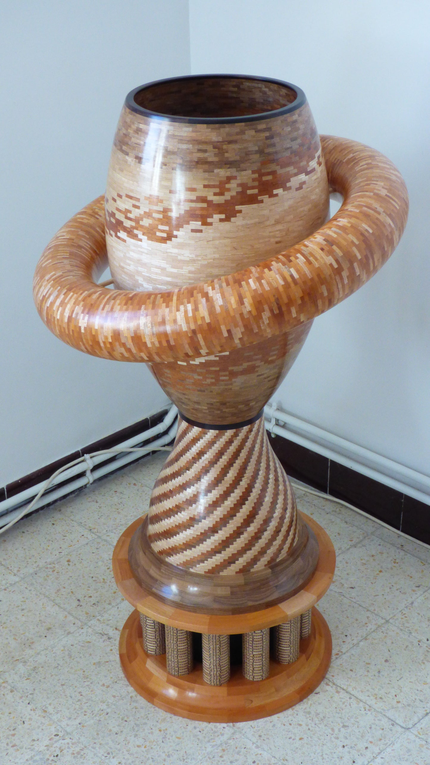 Vase - 30 000