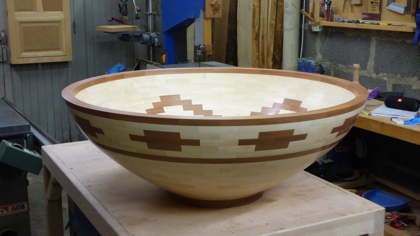 Giant bowl