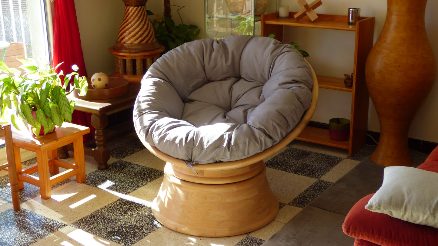 Papasan Chair